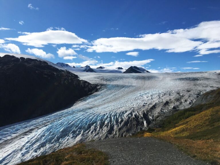 Alaska in June [Weather, Outfits, Local Tips, Things to Do]