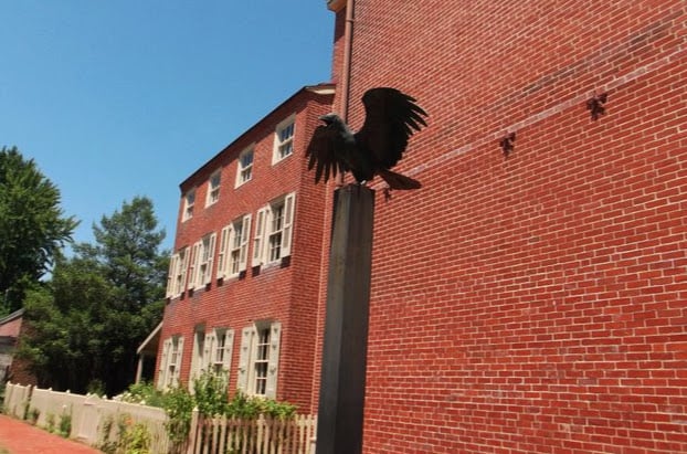 edgar-allan-poe9_by_Melissa-Sallee