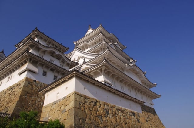 himeji-castle5_by_Akira-Nishiyama