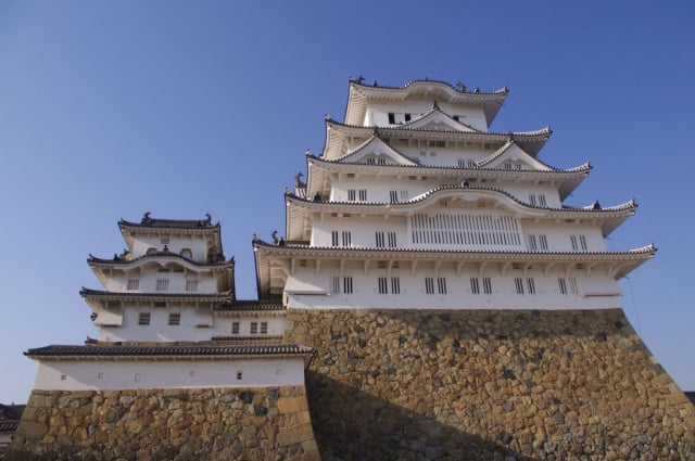 himeji-castle6_by_Akira-Nishiyama