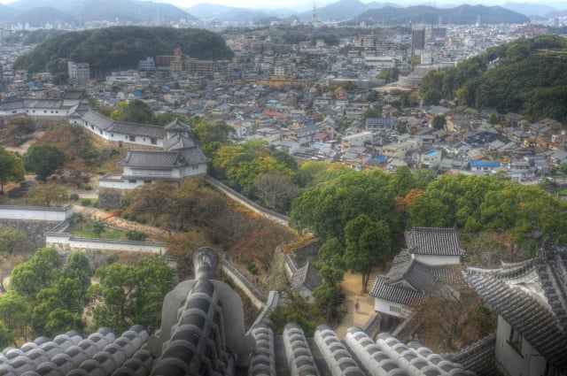 himeji-castle8_by_Charlie097